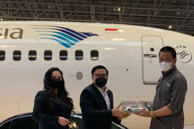 Resmi Dirilis, Ini Syarat dan Cara Pesan Layanan Antar Jemput Alphard Gratis Garuda Indonesia