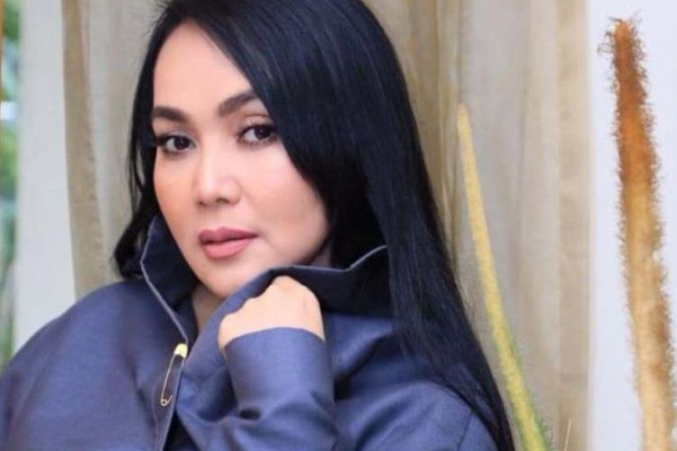 Profil Dewi Gita, Sinden Senior OVJ yang Kini Namanya Dikaitkan dengan Andre Taulany Soal Kasus Perselingkuhan