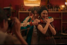 Sinopsis Drama Thailand Analog Squad (2023) Tayang di Netflix! Kisah Keluarga Palsu yang Direkrut Pong