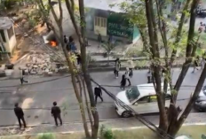 2 Kelompok Mahasiswa Bertopeng Lakukan Tawuran di UMI Makassar, Pelaku Nyaris Todongkan Sajam ke Polisi dan Wartawan