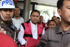 Ketua BPK Achsanul Qosasi Kini Ditangkap KPK Karena Kasus Korupsi Menara BTS, Diduga Terima Uang Suap 40M!