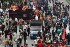Aksi Demo Buruh Kepung Gedung DPR RI, Ditlantas Polda Metro Jaya Terapkan Rekayasa Lalu Lintas Situasional Hari Ini