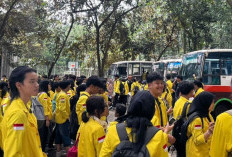 Demo BEM UI di Bundaran HI Diikuti Oleh 1.000 Orang Lebih Tuntut Hentikan Program MBG dan Pembangunan Koperasi Desa Merah Putih