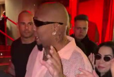 El Vídeo Bulin 47 se ha Vuelto Viral en las Redes Sociales, Su Actuación Improvisada en la Calle ha Sido Vista Más de 50 Millones de Veces