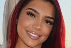 Vidéo Mel Popss Est Une Star D'instagram Qui Est Passée À Onlyfans Et Qui Est Devenue Célèbre À Partir De Là.