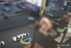 Link do Vídeo Professor de Pilates Full Mp4 Viral, A Duração Total Deixa Você Tenso