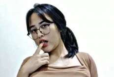 Link Video DoodStream Indonesia Acha Viral Pamer Aksi Unboxing, Ada yang Bulat Tapi Bukan Tekad