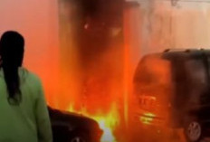Kronologi Motor Thunder Pengangkut 2 Jerigen Bensin Terbakar di Ciptomulyo Malang, 2 Kendaraan Disekitar Nyaris Dilalap Api