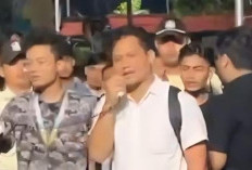 Ini Identitas Mahasiswa Sesama Jenis Kepergok Ciuman di PNJ, Ayah Pelaku Sampai Malu Hingga Sujud Meminta Maaf!
