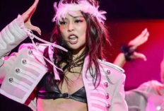 Jennie, do BLACKPINK, Gera Polêmica na Internet po Causa de Suposto Gesto com as mãos que Significaria “Free NewJeans” 