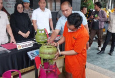 Praktik Ilegal Gas LPG di Malang Terbongkar, Gas Subsidi Dipindahkan ke Non Subsidi 12 Kg! Pelaku Sudah Diringkus Kepolisian