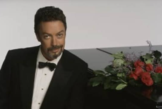Selamat Jalan King! Aktor Legendaris Tim Curry Dikabarkan Meninggal Dunia Usai Terkena Jantung Koroner